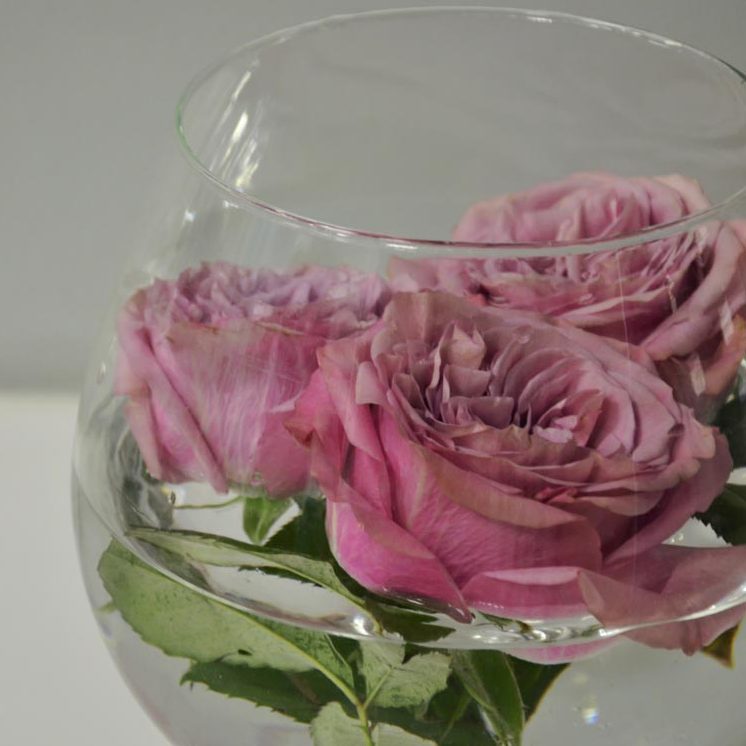 как продлить жизнь букету, что добавлять в воду чтобы розы дольше стояли, реанимация роз, розы в воде, вода для роз